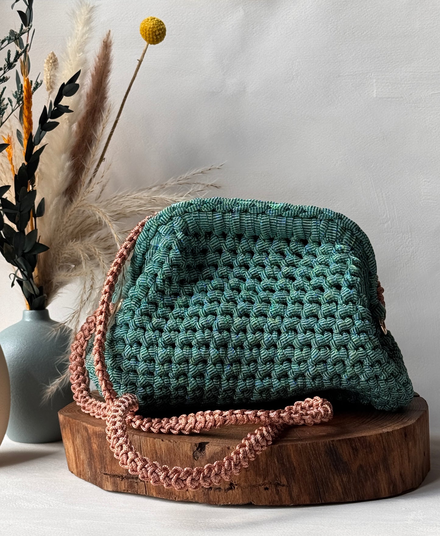 Clutch All’Uncinetto “Luna” – Eleganza Artigianale Fatto a Mano